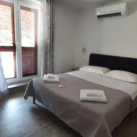 Fiesa Apartma
